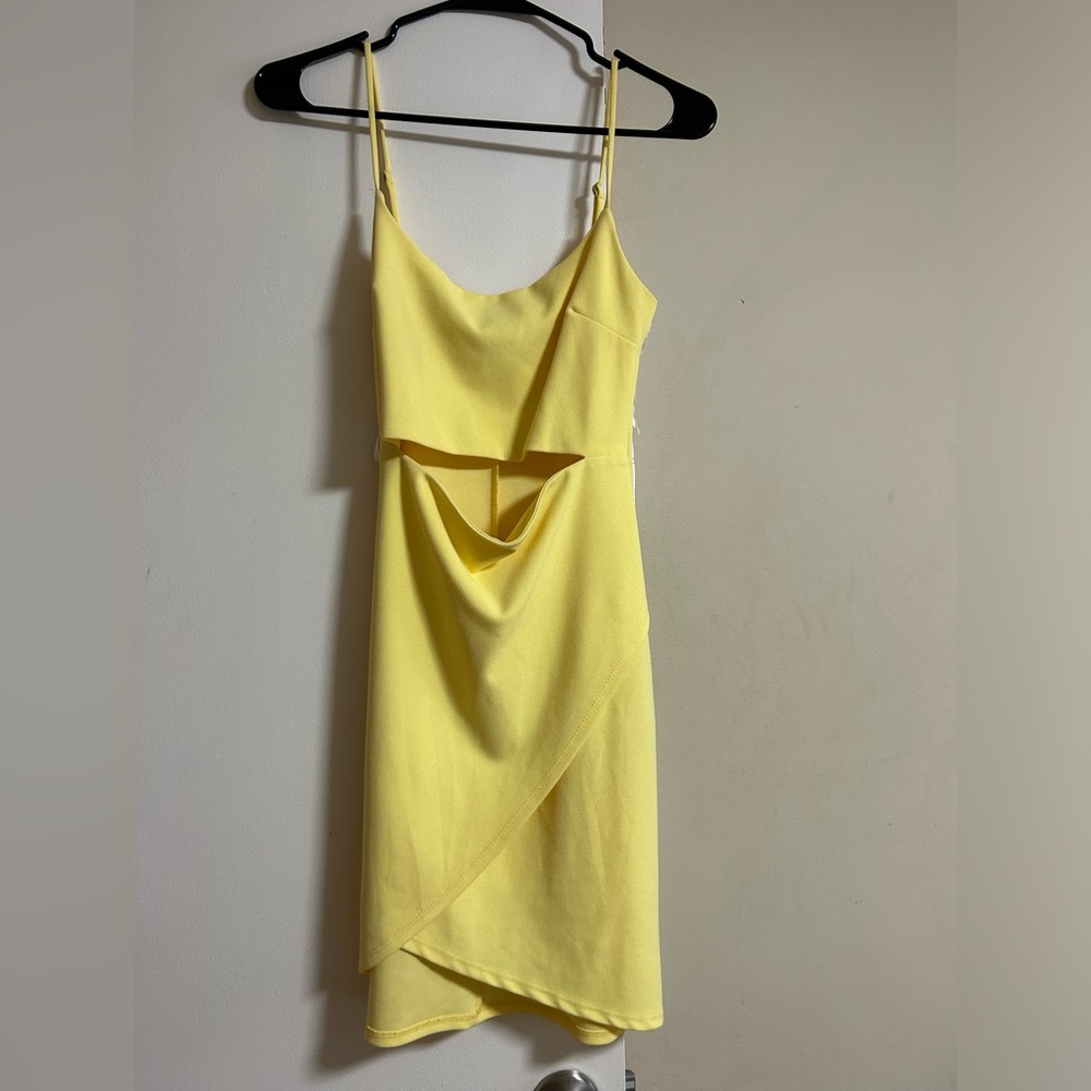 Yellow mini dress with mid-section cut out